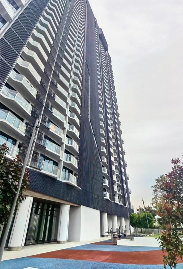 C1110 Almas Suites Galaxy Space Netflix By Stay Nusajaya  Exterior photo